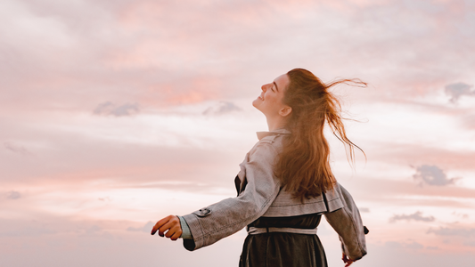 Guide to non-hormonal PMS relief: what works (and why)